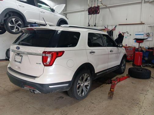 2019 Ford Explorer Platinum