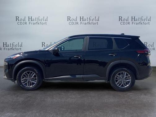 Super Black 2023 Nissan Rogue S