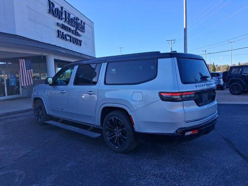 Silver Zynith 2024 Jeep Grand Wagoneer L Series II 4x4