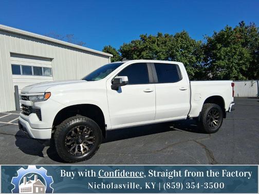 Summit White 2023 Chevrolet Silverado 1500 RST