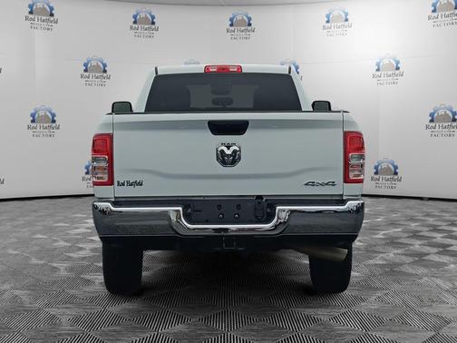 2024 RAM 3500 Big Horn Crew Cab 4x4 8' Box