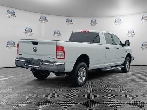 2024 RAM 3500 Big Horn Crew Cab 4x4 8' Box