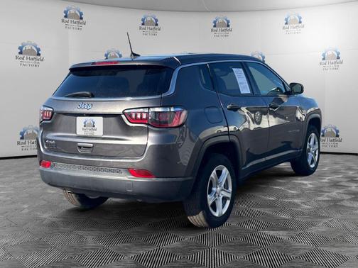 2023 Jeep Compass Sport