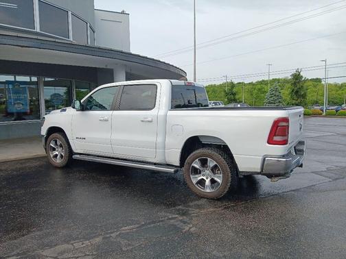 Bright White Clearcoat 2023 RAM 1500 Laramie