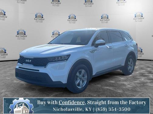 Glacial White Pearl 2023 Kia Sorento LX