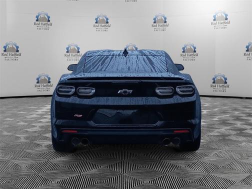 2021 Chevrolet Camaro RWD Coupe LT1