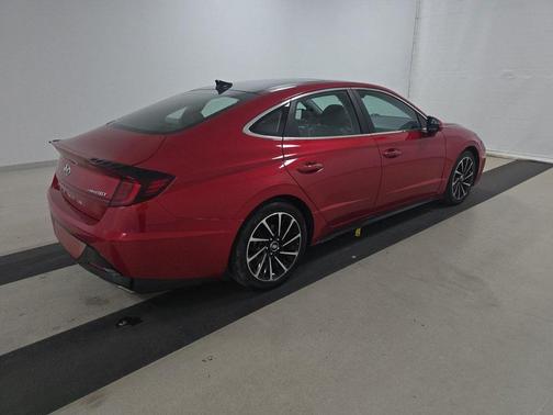 2021 Hyundai SONATA Limited