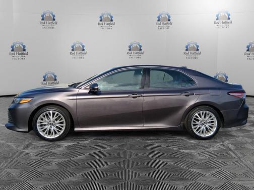 Predawn Gray Mica 2019 Toyota Camry XLE