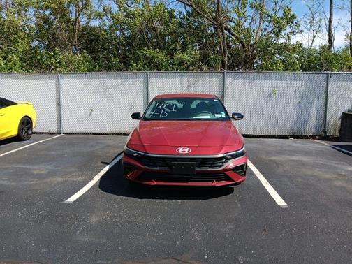 2025 Hyundai ELANTRA Sport