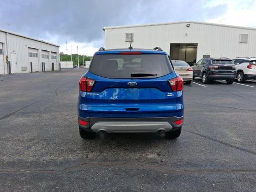 Lightning Blue Metallic 2019 Ford Escape SEL