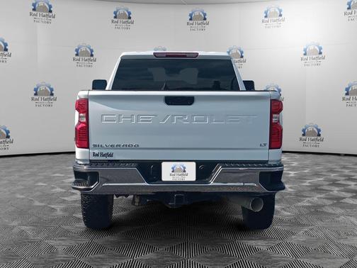 Summit White 2024 Chevrolet Silverado 2500 LT