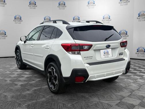 Crystal White Pearl 2021 Subaru Crosstrek Limited