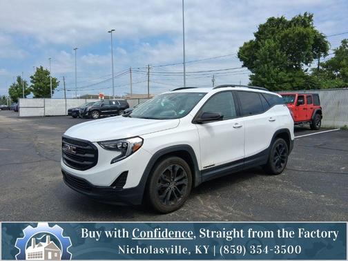 Summit White 2021 GMC Terrain SLE