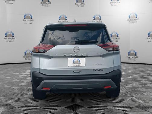 Brilliant Silver Metallic 2023 Nissan Rogue SV