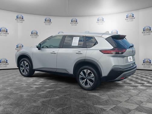 Brilliant Silver Metallic 2023 Nissan Rogue SV