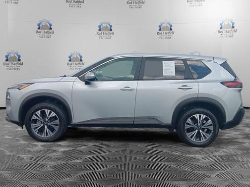 Brilliant Silver Metallic 2023 Nissan Rogue SV