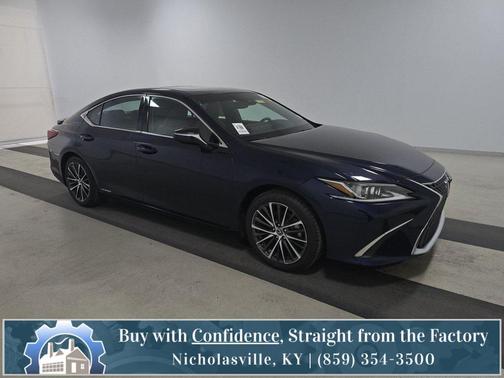 2022 Lexus ES 300h Base