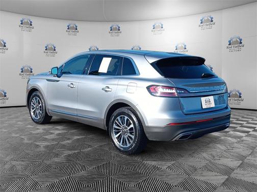 2021 Lincoln Nautilus Standard