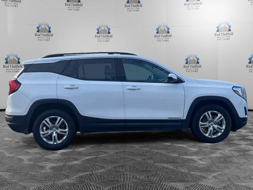 Summit White 2020 GMC Terrain SLE