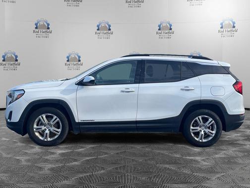 Summit White 2020 GMC Terrain SLE