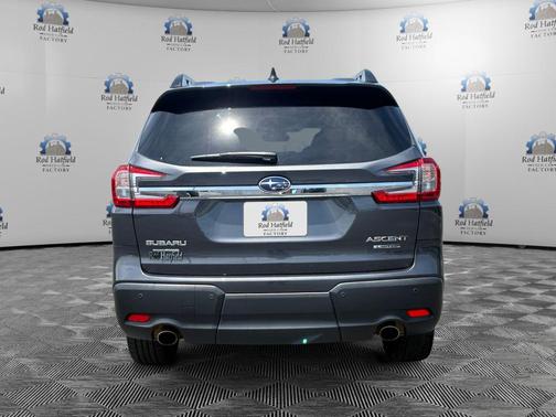 Gray Metallic 2024 Subaru Ascent Limited 7-Passenger