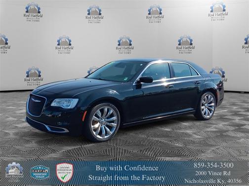 2017 Chrysler 300 Limited