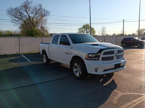 Bright White Clearcoat 2016 RAM 1500 Sport