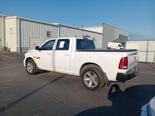 Bright White Clearcoat 2016 RAM 1500 Sport