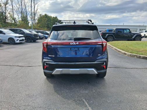 Dark Ocean Blue 2024 Kia Seltos EX