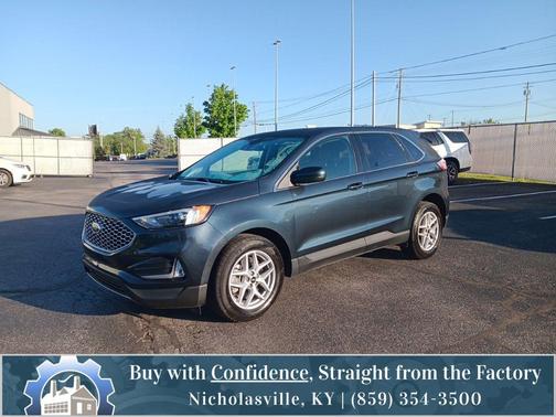 Blue Metallic 2024 Ford Edge SEL