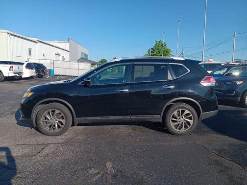Super Black 2015 Nissan Rogue SL