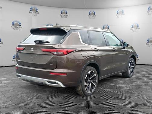 2022 Mitsubishi Outlander SEL 2.5 2WD