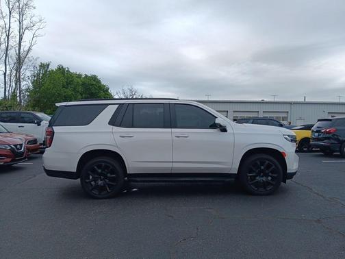 White 2021 Chevrolet Tahoe RST