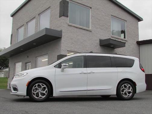 2022 Chrysler Pacifica Limited