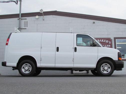 2017 Chevrolet Express 2500 Work Van