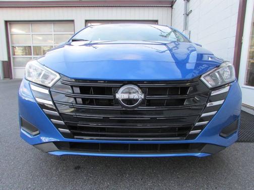 2024 Nissan Versa 1.6 SV