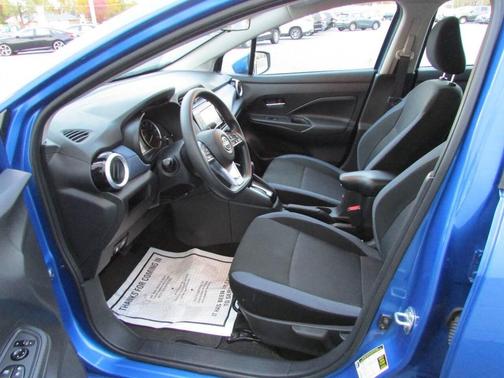 2024 Nissan Versa 1.6 SV