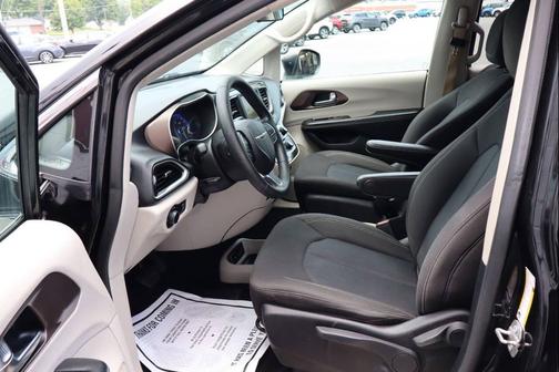 Black 2020 Chrysler Voyager L