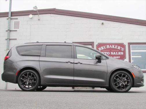 2022 Chrysler Pacifica Limited