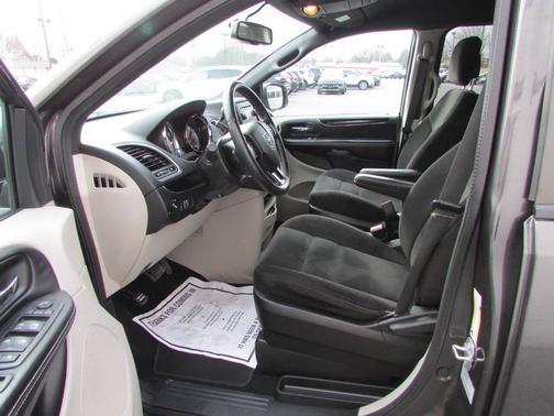2016 Dodge Grand Caravan AVP/SE