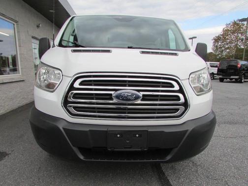 2015 Ford Transit-350 XLT