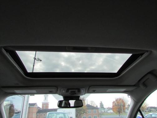 2022 Toyota Sienna LE