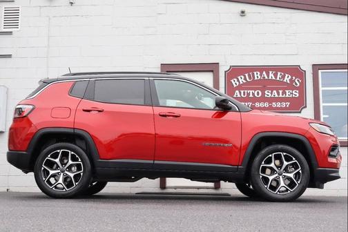 Red Hot Pearlcoat 2025 Jeep Compass Limited