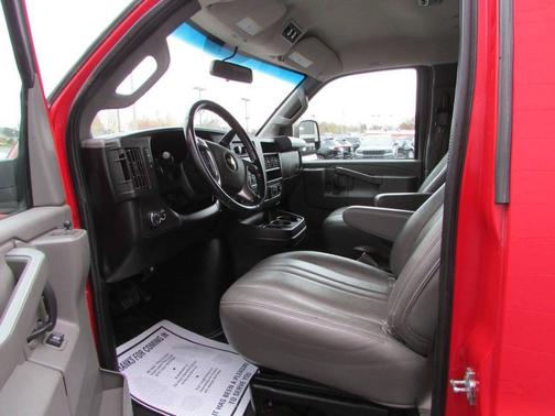 2019 Chevrolet Express 3500 LS