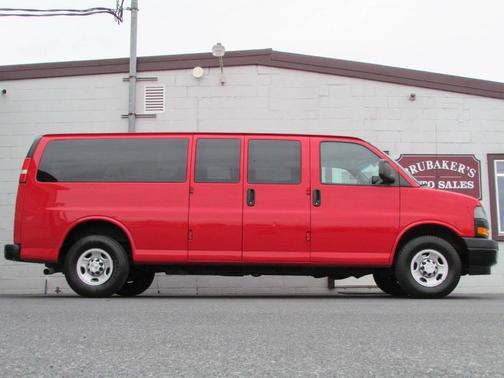 2019 Chevrolet Express 3500 LS