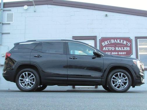 Ebony Twilight Metallic 2024 GMC Terrain SLT