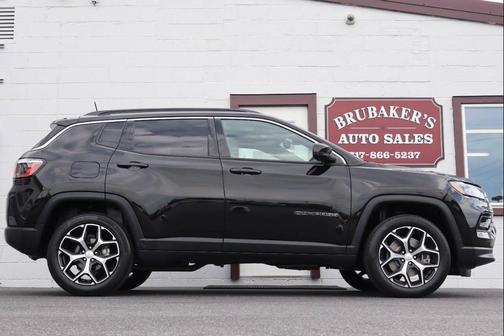 Black 2024 Jeep Compass Limited