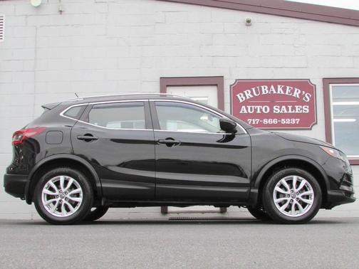 2020 Nissan Rogue Sport SV