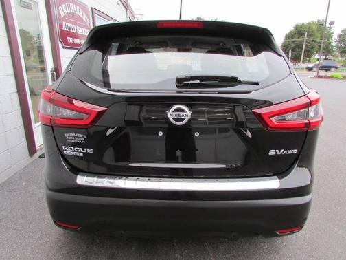 2020 Nissan Rogue Sport SV