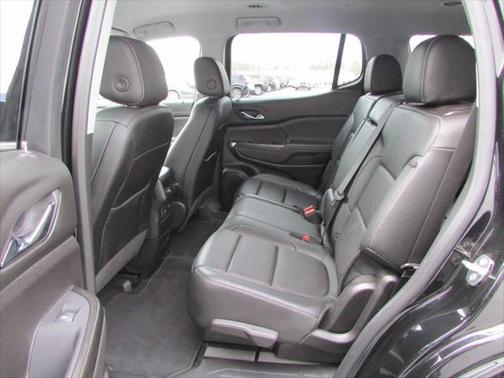 2023 GMC Acadia SLT 4x4 4dr SUV